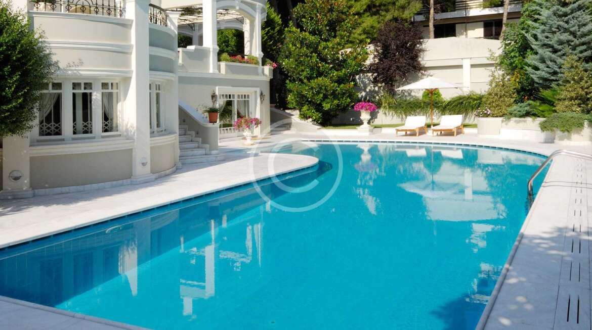OUTDOOR WATER FIXTURES